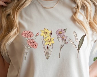 Custom Birth Month Flower Bouquet Sweatshirt Personalized Mom Sweatshirt Custom Birthday Gift for Grandma Plant Mama Shirt Christmas Gift