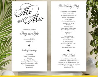 Może przedstawiać: Dwustronny program ślubny wydrukowany na białym papierze. Przód zawiera napis "Mr and Mrs" w eleganckiej czcionce, imiona pary, datę ślubu, miejsce i kolejność ceremonii. Tył zawiera listę gości weselnych i podziękowania.
