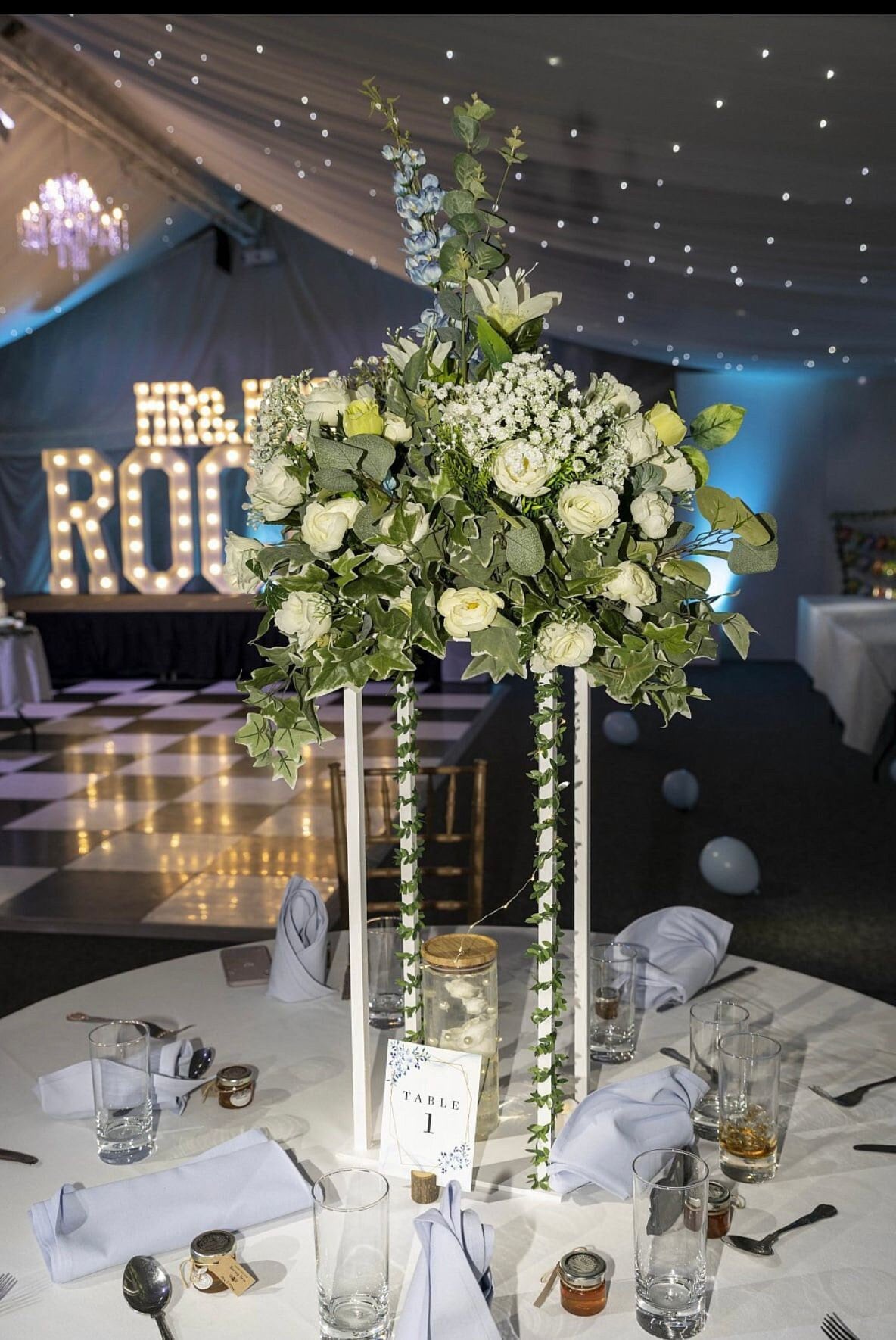Rent wedding centerpieces deals