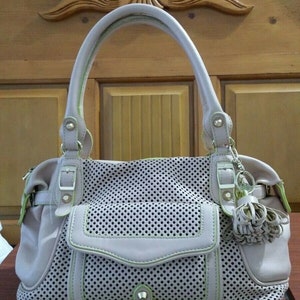 Jessica simpson handbags canada hotsell
