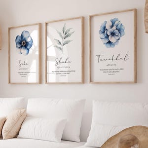 Islamic Wall Art Digital Download, Set of 3 Muslim Posters & Prints, Islamic Gifts, Sage Green Printable Artwork Sabr Shukr Tawakkul Flowers