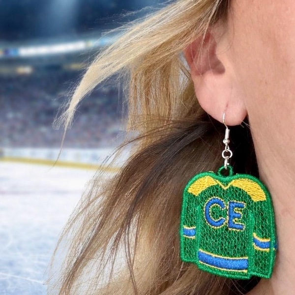 Pendientes de encaje con estampado de camiseta de equipo