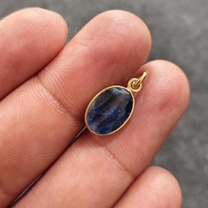 Handmade 14k Gold Natural Kyanite Pendant, Gold Jewelry, Bezel Setting, Kyanite Gemstone, Gift For Her, Birthday Pendant, 14k Gold