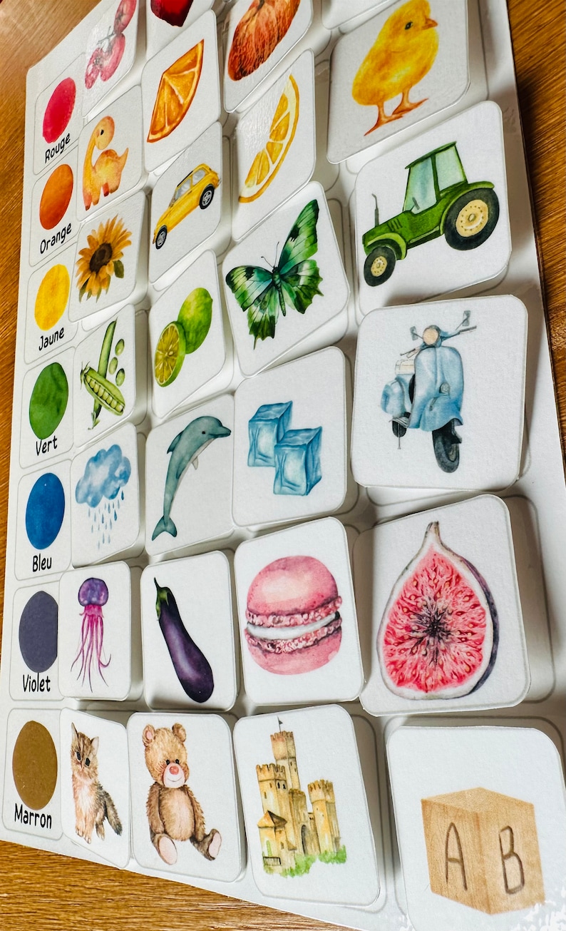 Educational game to learn Montessori colors image 3