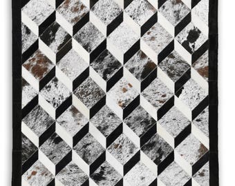Natural Cowhide Patchwork Rug | Handmade Home Décor Cow Skin Carpet | Hair-on-Leather Patchwork Rug | 4 X 6 ft