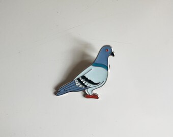 Pigeon Enamel Pin – Urban Bird Lapel Pin, Fun Gift for City Lovers, Street‑Style Accessory, Collectible Enamel Badge