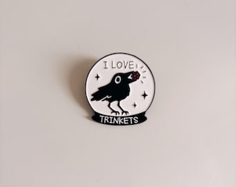 White Round Pin – “I Love Trinkets” – Raven and Diamond Design – Cute Collectible Button Badge Gift