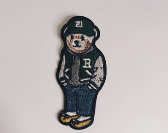 Adorable College-Style Teddy Bear Iron-On Patch – Vintage Embroidered Design for Jackets, Bags & Accessories