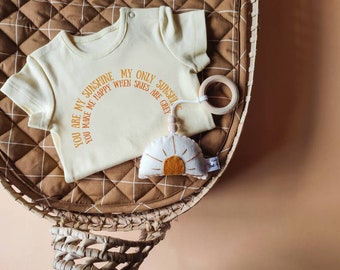Tu es mon body bébé Sunshine Boho | VEGAN Baby Vest Onesie | Cadeau de douche de bébé | Boho Retro Natural Gender Neutral Vêtements pour enfants