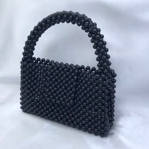 Handgefertigte schwarze Perlentasche: Braut- & Abendtasche