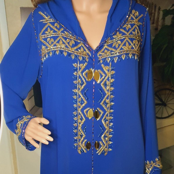 Djellaba Marocaine, jellaba perlée à la main, Djellaba en crêpe de soietenue traditionnelle,broderie marocaine