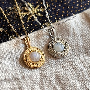 Collier « La Lune » avec pendentif pierre de lune naturelle