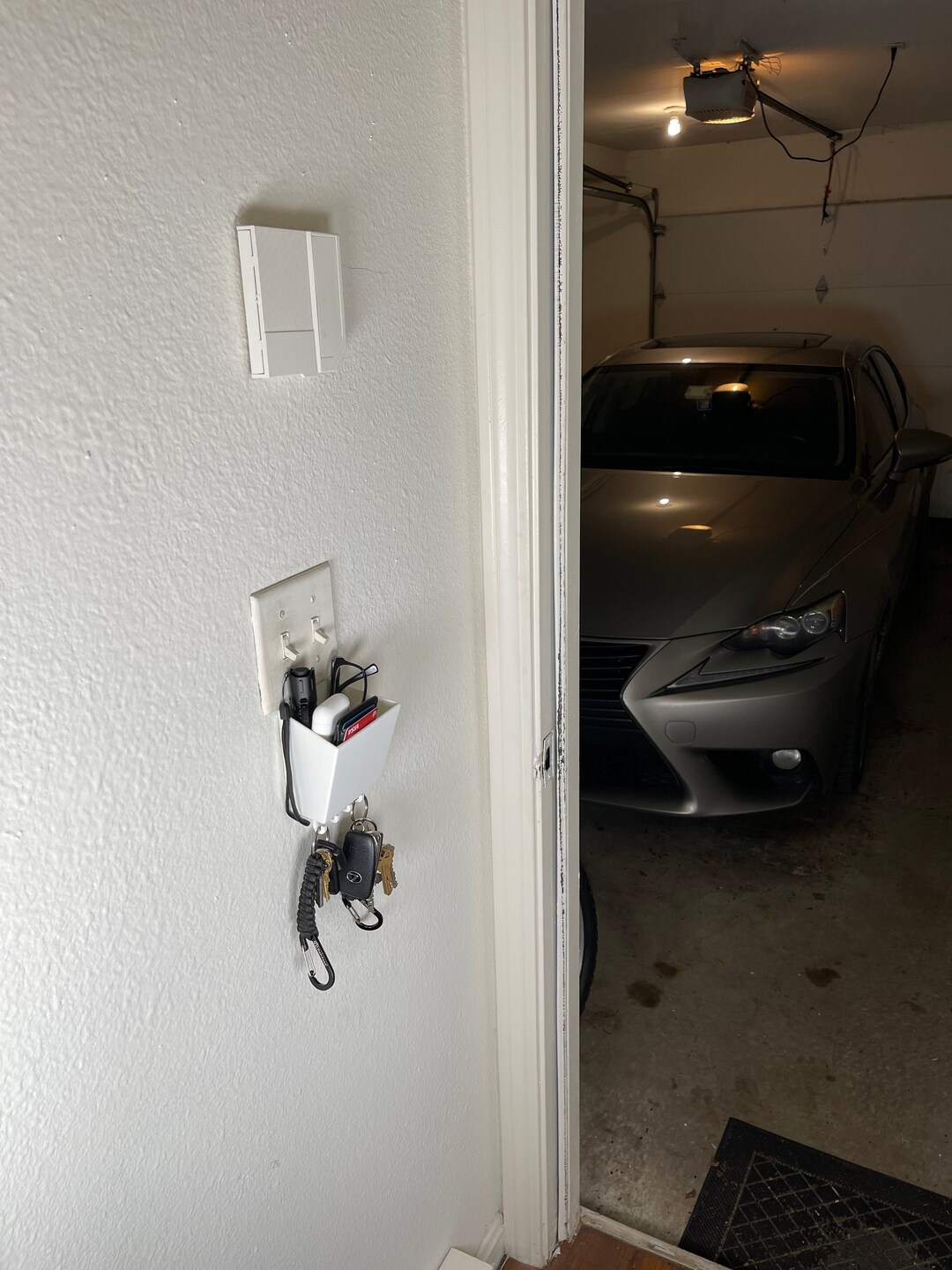 Light Switch Key Holder and Storage, Key Organizer for Light Switch