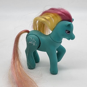 My little pony vintage G2 &quot;Mommy Bonheur&quot; Pony House / Mansion Playset Pony Euro exclusive collectible toy
