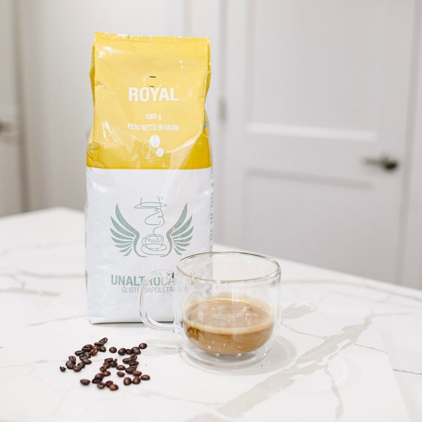 Royal UnAltro Caffe 2.2 lbs