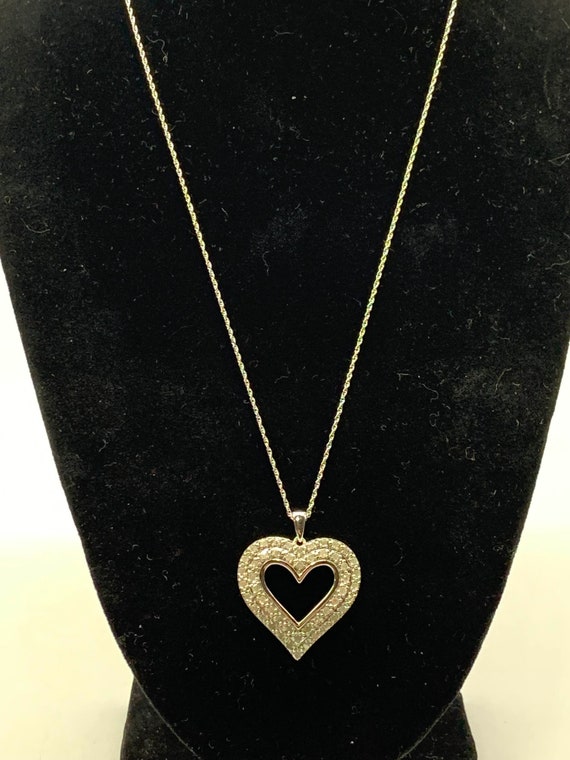 Heart Shaped Pendant With Chain - image 2