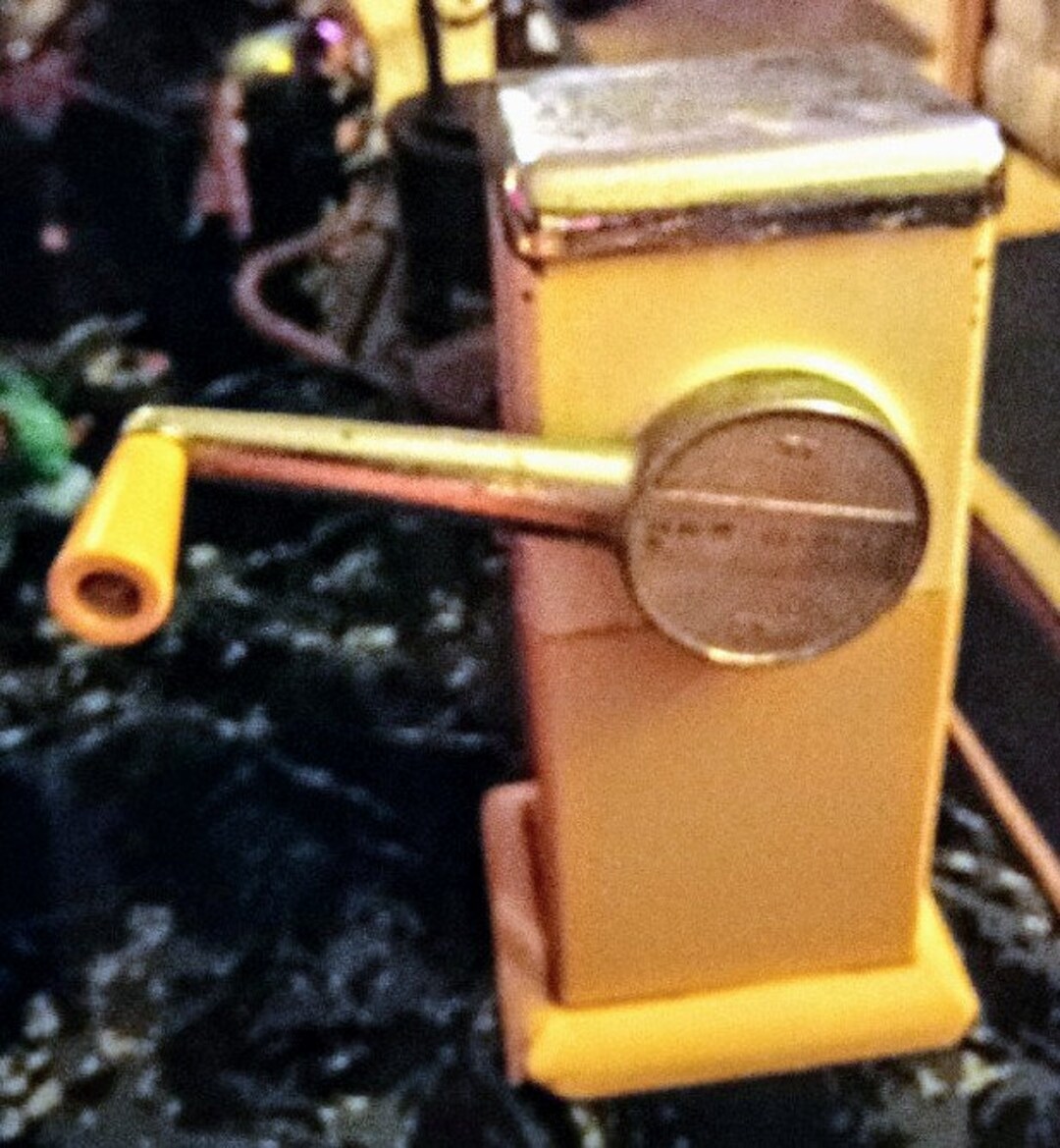Vintage Swingawayhand Crank Ice Crusher Etsy