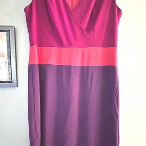 Adrianna Papell Vintage Sleeveless Colorblock Mini Dress Sheath in Hyacinth, Silk Lined, Color Block,Hidden Zipper, RARE Size 14, GORGEOUS image 9