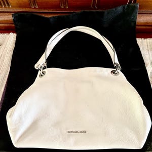 Michael Kors Gorgeous Vintage White Pebbled Leather Boho Large Shoulder Tote, 2 Shoulder Handles, Footed, Original Purchase Receipt, PERFECT