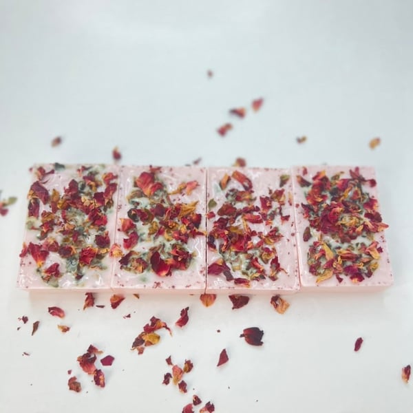 natural homemade rose scented soap bar-Body soap- cleansing soap bar- vegan soap bar- organic soap bar- Gift for her