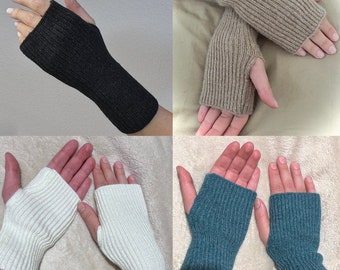 Wool mittens - fingerless gloves - hand warmer - handmade winter trend 2022 woman