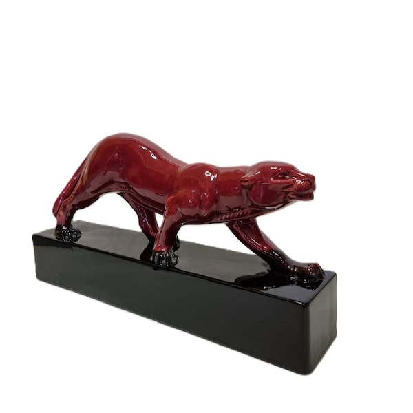 French ceramic Art Deco statue of a panther, 1930s