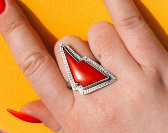 Aladdin Sane glam rock sterling silver resin lightning bolt statement ring