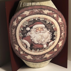 Gequilteter Weihnachtsmann - Buchfaltmuster - Vorderkante - 22 cm - 450 Seiten