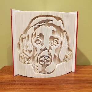 Laying Labrador - Cut and Fold Pattern