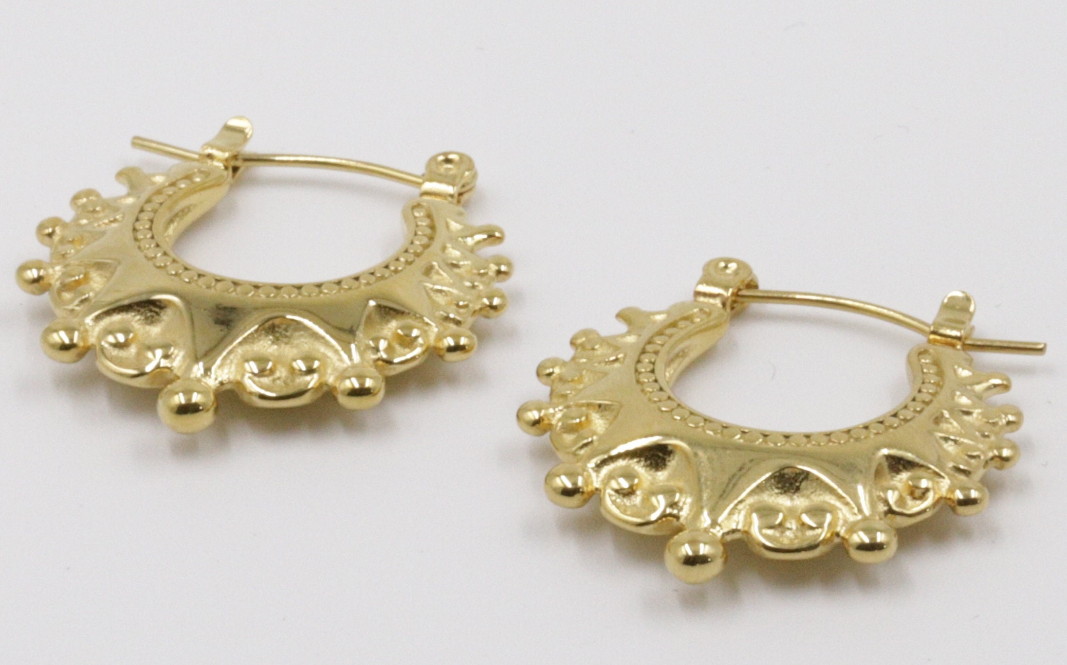 Pendientes De Aro Ovalado De Oro Amarillo De 18 K - España