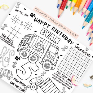 Op de afbeelding: Een printbaar activiteitenblad voor een kinderfeestje. Het blad bevat een zwart-witte illustratie van een vuilniswagen, een doolhof, een tic-tac-toe spel en een woordzoeker. Het blad is getiteld "Happy Birthday Evan" en bevat het nummer "5".