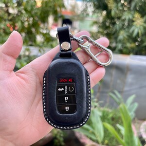 Custom Leather Car Key Fob Case Luxury Smart Key Pouch 