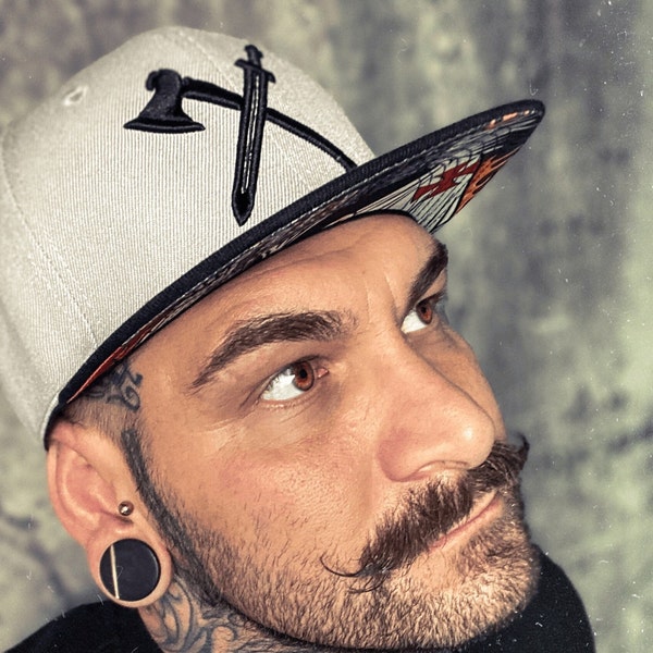 Snapback Hat Grey Knight Templar | Warrior | Black Capiche Baseball Cap | Cool hats | Gift for dad | Adjustable | Fathers day | Men | Tattoo