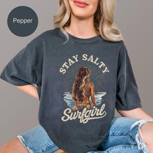 Stay Salty Surfgirl Retro Surf Shirt, Vintage Beachwear Tee, Coastal Wave Top, Women&#39;s Retro Surfing Apparel, Summer Fashion