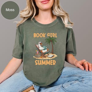 Book Girl Summer Tee, Cute Reader Shirt, Beach Vacation Top, Book Lover Gift, Summer Bow Shirt, Coquette Bookish Shirt, Comfort Colors