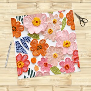 Pode incluir: Um fundo branco com um padr&atilde;o floral colorido. As flores s&atilde;o rosa, laranja e amarelo com folhas verdes. As flores s&atilde;o feitas de papel e t&ecirc;m um efeito 3D.