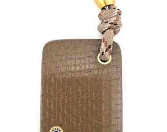 Llavero de arpillera, trapo, micarta, piedra de preocupación, llaveros EDC, paracord, bolsillo antiestrés