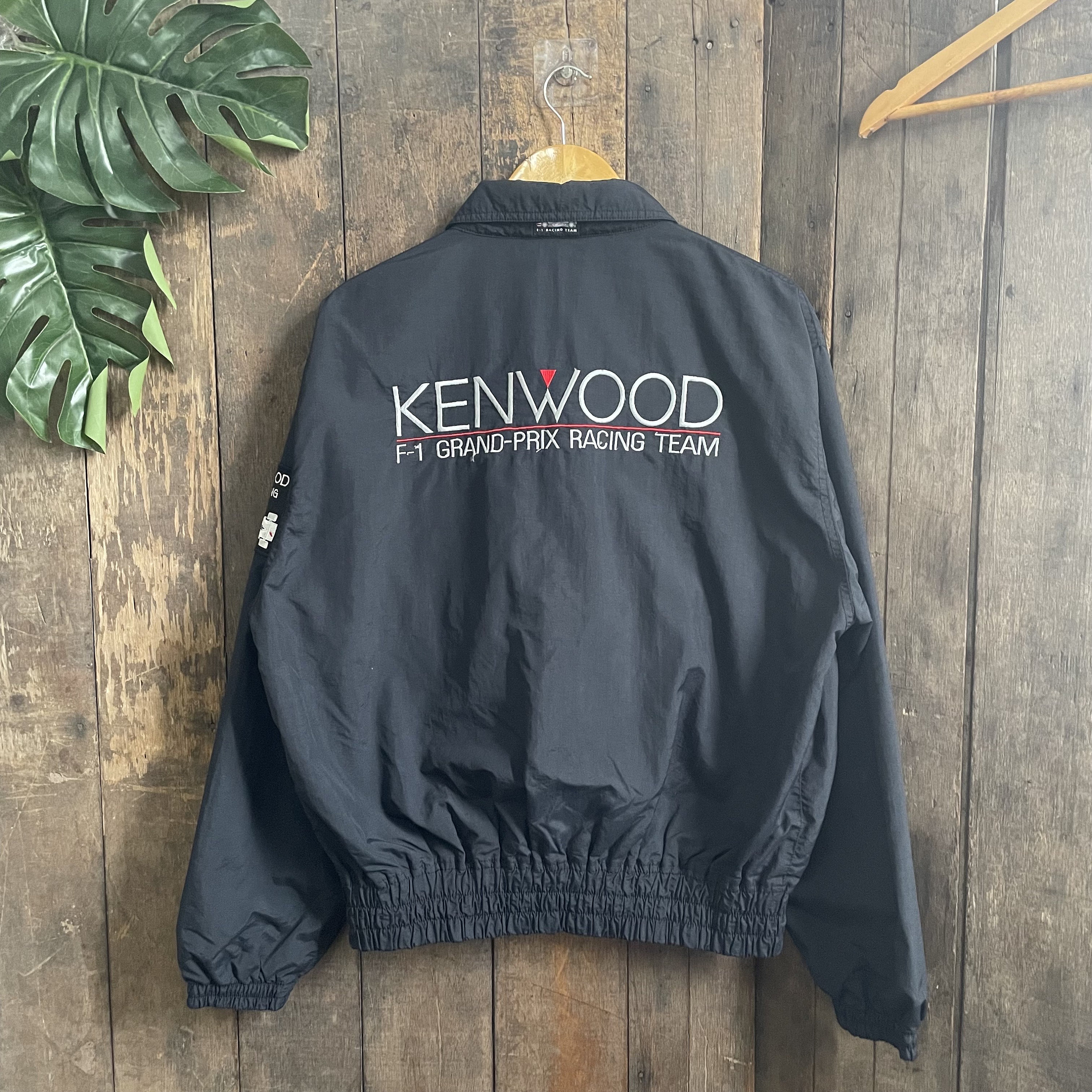 日本製 90s kenwood porsche racing JKT •XL 日本製 90s kenwood porsche racing JKT •XL Top Speed