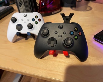 Wireless Xbox controller holder without wire management for Arcades