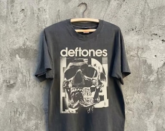 Deftones Band T-Shirt , 90s band Shirt, Private Music, Cute shirts, Trendy Shirts, Goth shirts
