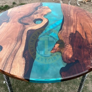 Unique round epoxy coffee table top made of natural acacia wood, mid century modern coffee table, home decor, personalized gift for women