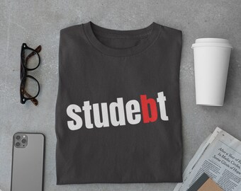 Escríbalo mal, úselo bien: Studebt Tees”