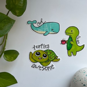 Oh Whale Sticker Set von 8 - Entzückende Aufkleber Wortspiele Tea-Rex Bleistift Turtley Fantastisches Ei-zitiertes Einhorn Dino S'mores French Toast