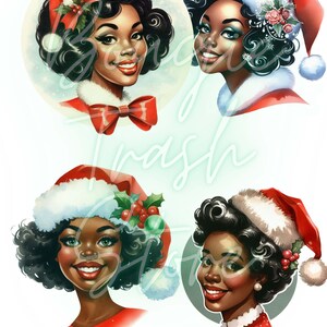 Puede incluir: Cuatro ilustraciones digitales de mujeres negras con gorros de Papá Noel rojos y blancos con acebo y bayas. Cada mujer tiene un peinado y una expresión diferentes.