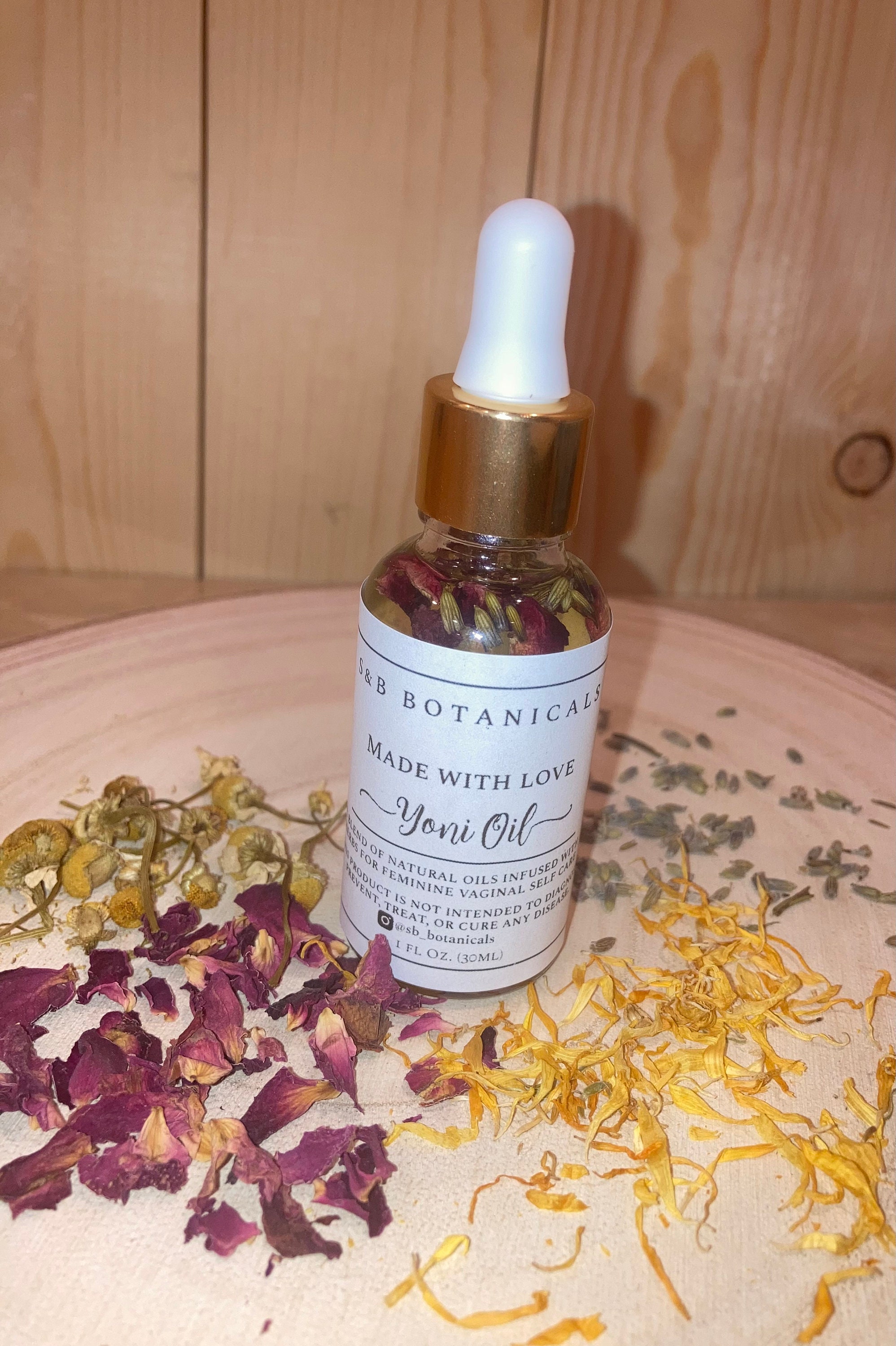 Yoni Oil Organic Yoni Oil Herbal Oil Calendula Oil Massage Etsy