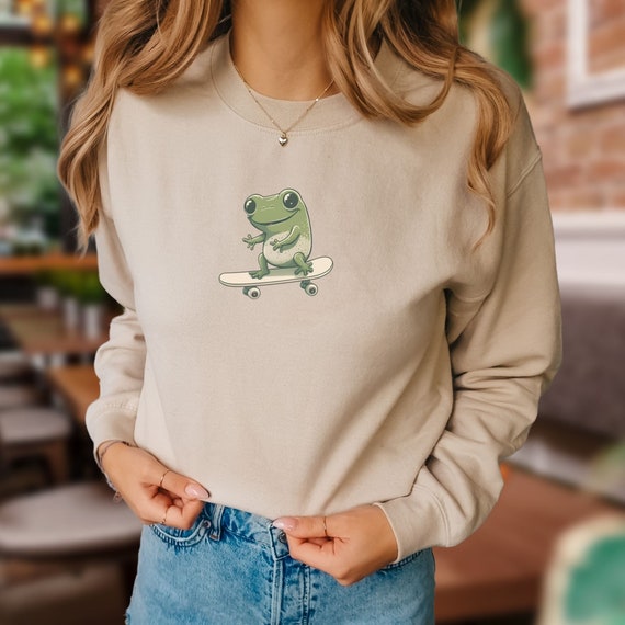 Frog Sweatshirt for Frog Lover Cute Frog on a Skateboard Frog - Etsy