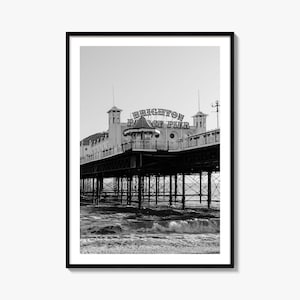 Brighton Photo Poster Print, Brighton Black and White Wall Art, Brighton Wall Photography, Brighton Travel, Brighton Map Poster