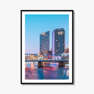 Póster colorido de Grand Rapids n.º 2, arte fotográfico de Grand Rapids, decoración de Grand Rapids, impresión de viajes de Grand Rapids, póster de mapa callejero, mapa de la ciudad