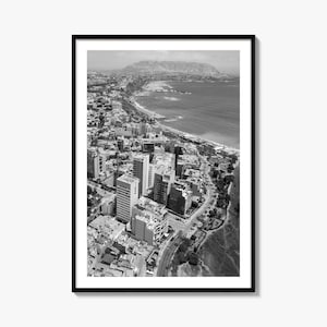 Impresión de póster fotográfico de Lima, arte mural en blanco y negro de Lima, fotografía mural de Lima, viajes a Lima, póster con mapa de Lima