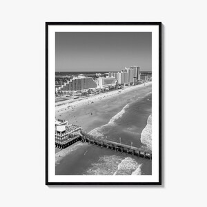 Impressão de pôster fotográfico de Daytona Beach, arte em preto e branco de Daytona Beach, fotografia, viagens a Daytona Beach, pôster com mapa de Daytona Beach